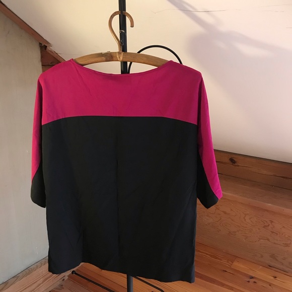 Chico’s Fushcia Black Shortsleeve Boxy Blouse, EUC, 1 - Picture 2 of 14